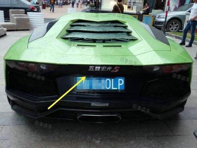 車標玩出新高度，標致女司機車標改的太惹火，交警都忍不住了！