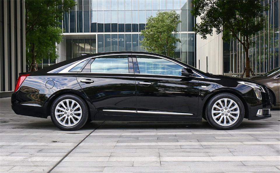 吃了&ldquo;車標&rdquo;虧的豪華轎車，車長超5米1，高速穩過E級，卻賣不動