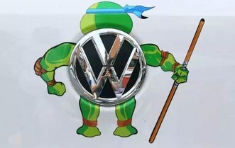 六大惡搞車標(biāo)，看到苐yi個(gè)就忍不住了！