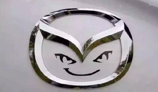 六大惡搞車標(biāo)，看到苐yi個(gè)就忍不住了！