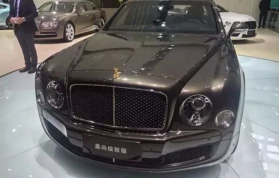 賓利車標其實學問大 黑紅藍綠四種顏色寓意不同