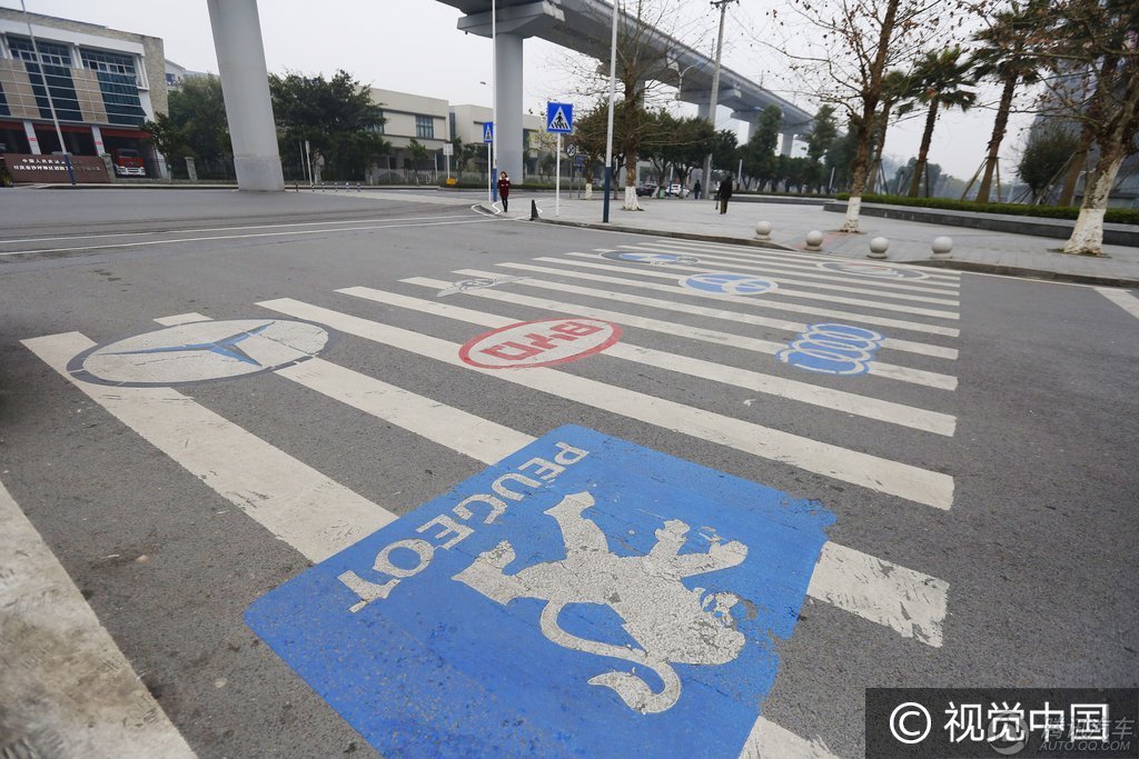 車標都上馬路，還怕你不來？