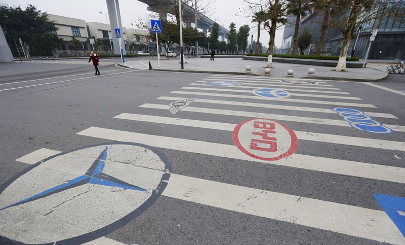 車標都上馬路，還怕你不來？