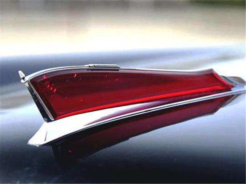 五款&ldquo;后臺(tái)&rdquo;強(qiáng)大的車標(biāo)，第四款很常見(jiàn)，較后一個(gè)是國(guó)人&ldquo;較愛(ài)&rdquo;