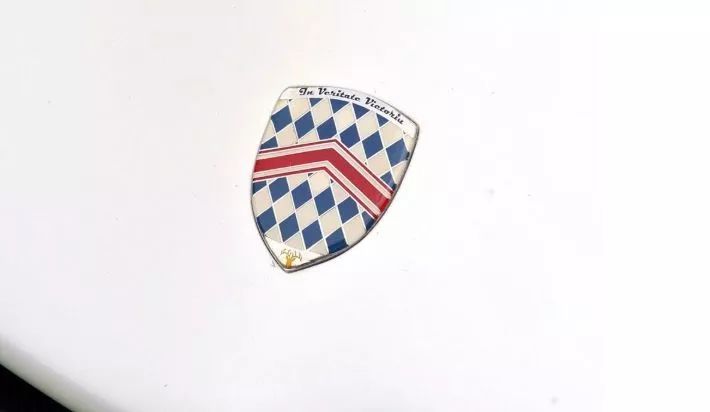 5大頂級豪車車標，法拉利也得靠邊站，認識兩個就算見過大世面