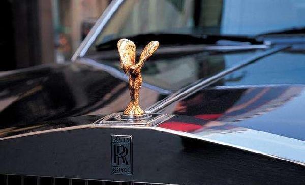 全球較有內涵的七大車標，奔馳寶馬上榜