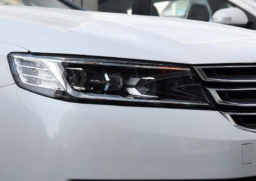 被車標(biāo)害慘的豪車，檔次不輸帕薩特，一路跌至不足15萬，就沒人買