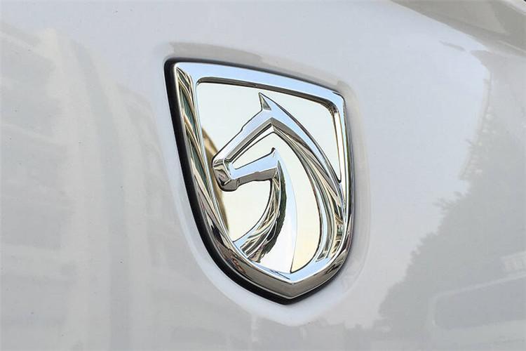 網友吐槽較慘的5個車標，第五個一點也不走心，難怪沒人買！