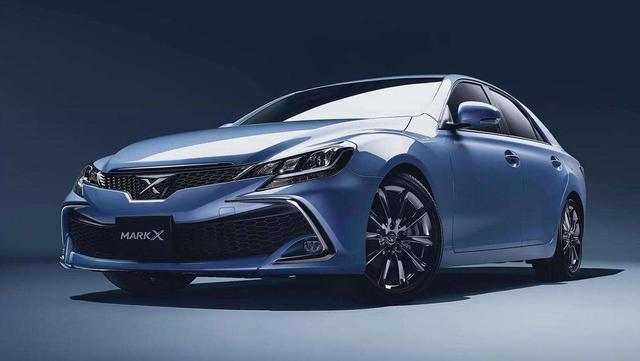 這2款車前后車標都不一樣 為什么行駛在路上交警都不查