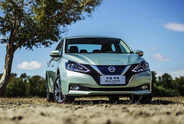 日產(chǎn)車標(biāo)將換新？全新車標(biāo)讓人看不懂，網(wǎng)友：像是山寨的