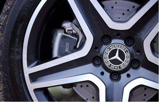 車標就能迷倒一片，氣勢遠超奧迪Q3，配自動泊車入位跌至21.38萬