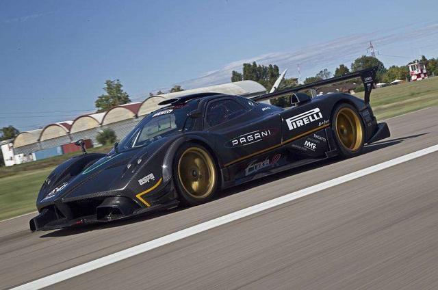 一起來(lái)膨脹一下！七大超跑品牌車標(biāo)背后的故事你知道的有多少？