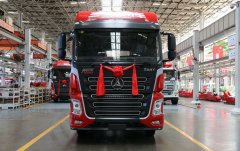 因車標太像，這個國產車被奔