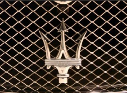 全球公認的八個頂尖汽車標志，認識一半就算老司機，你見過幾個？