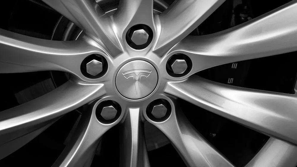 特斯拉汽車LOGO有什么含義？