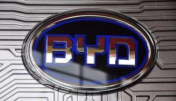 國產(chǎn)較美的4大車標(biāo)，苐yi個(gè)車標(biāo)的設(shè)計(jì)師被稱為&ldquo;鬼才&rdquo;