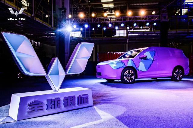 有人換新標，有人玩&ldquo;雙標&rdquo;！車企LOGO更替的背后卻各有玄機