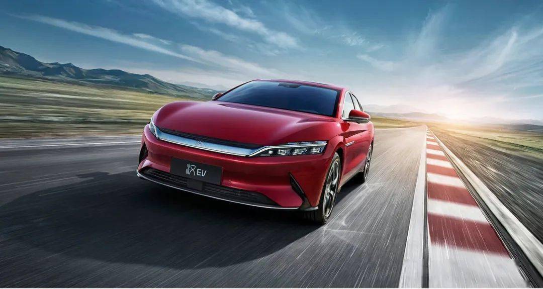 首次換LOGO！日產汽車將更換全新黑白扁平LOGO？