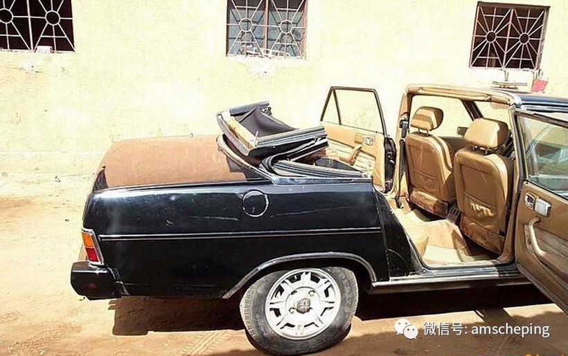 99.9%的人都不知道這車(chē)LOGO是雞！