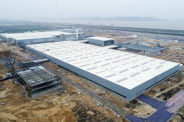 加持極光動態(tài)logo的威馬首款量產車發(fā)布，20萬元起如何讓你用的爽