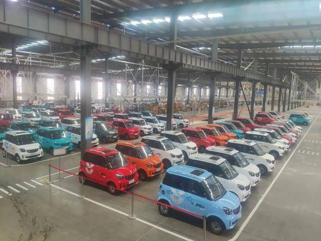 微佳汽車發(fā)布，把蔚來LOGO翻過來的車標(biāo)