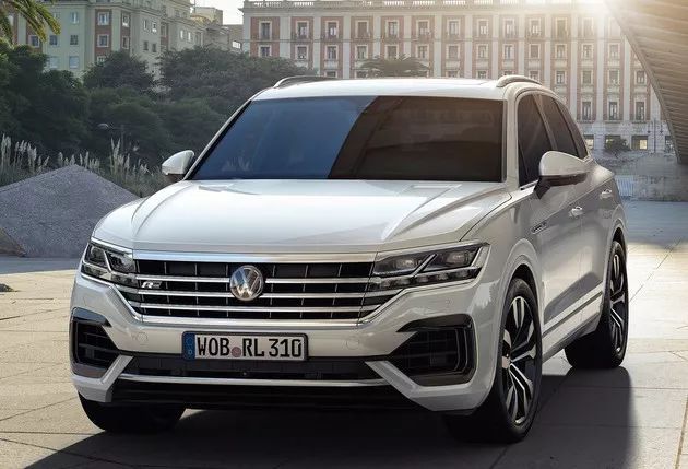 大眾新LOGO曝光，都快瘦成閃電了