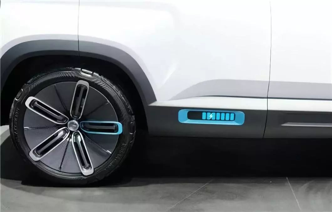 吉利換新LOGO了？