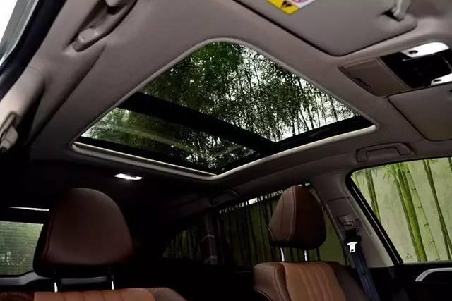 15萬買臺6座車，標志比大眾值錢，買了都說很值