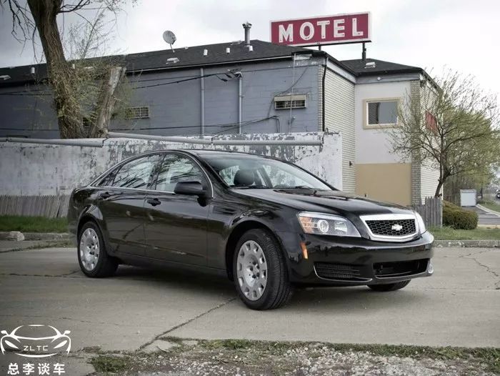 看外形是別克，車標卻是獅子，一樣的車，為啥用不同的LOGO