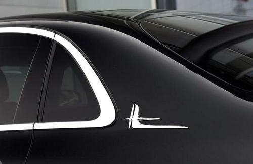 為什么好多車上都有這樣的標志，到底有什么意義？