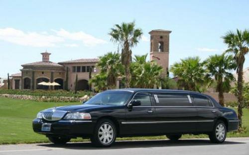 為什么好多車上都有這樣的標志，到底有什么意義？