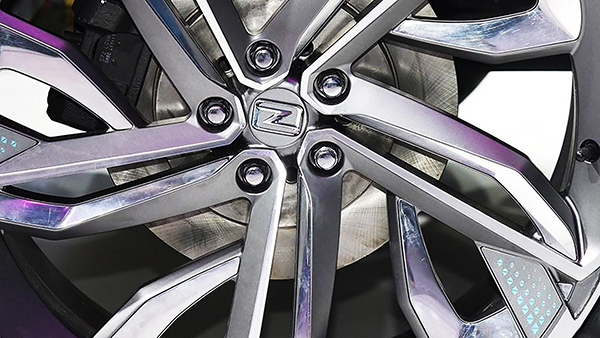 眾泰啟用全新汽車LOGO和VI體系