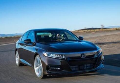 12月上市的大眾車，標(biāo)志下面帶字母，這次不怕雅閣凱美瑞了