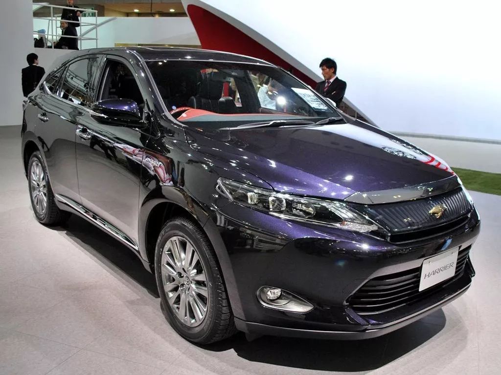 豐田發布新車，LOGO設計曝光！