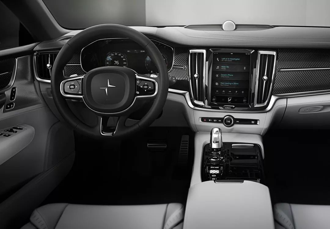 性能炸裂，來頭嚇人！但是99%的人連這車標志都認不得&hellip;