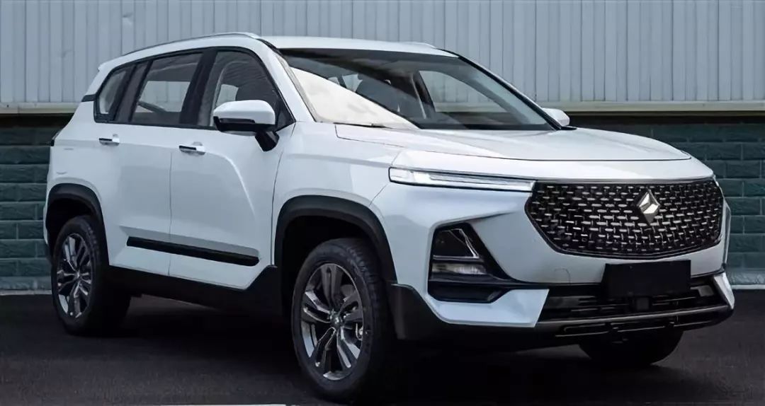 寶駿終于換車標了，新車或?qū)⒎艞壥褂?ldquo;駿馬&rdquo;LOGO