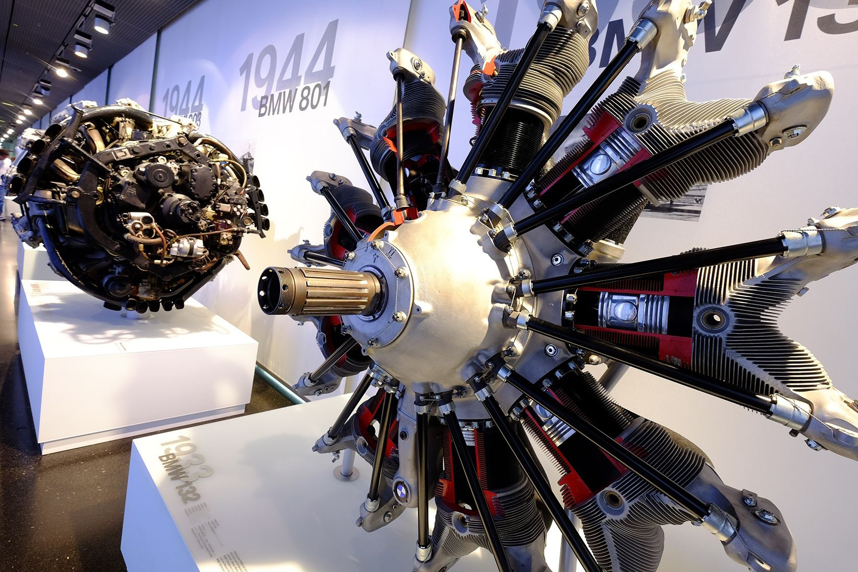 大眾/奧迪/奔馳被隔離？從特別版LOGO看其背后的含義