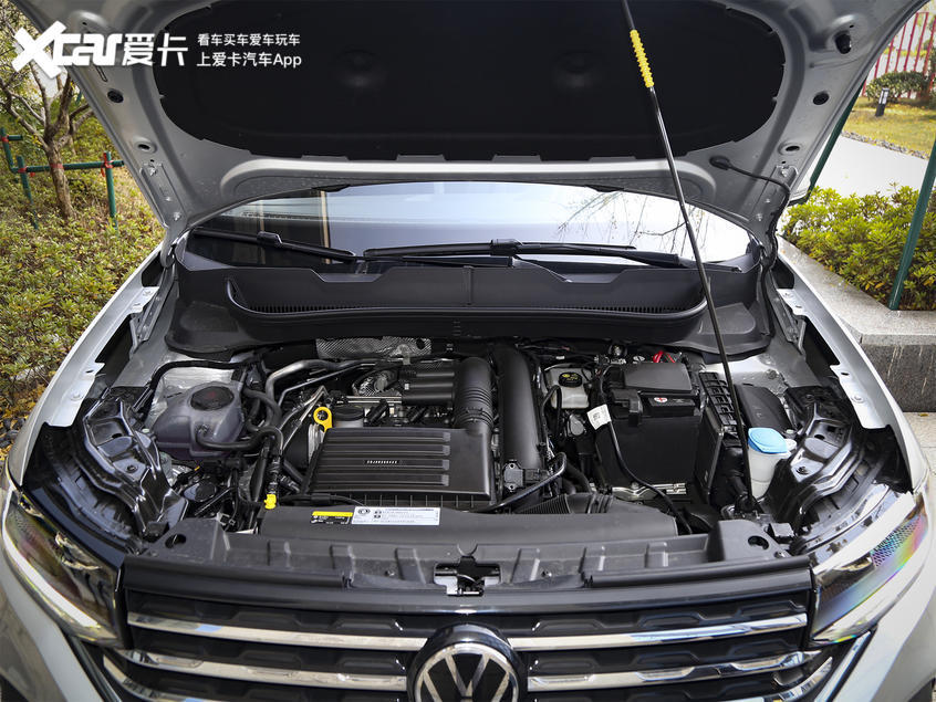 大眾新logo？車尾帶字母？這輛小型SUV不一般