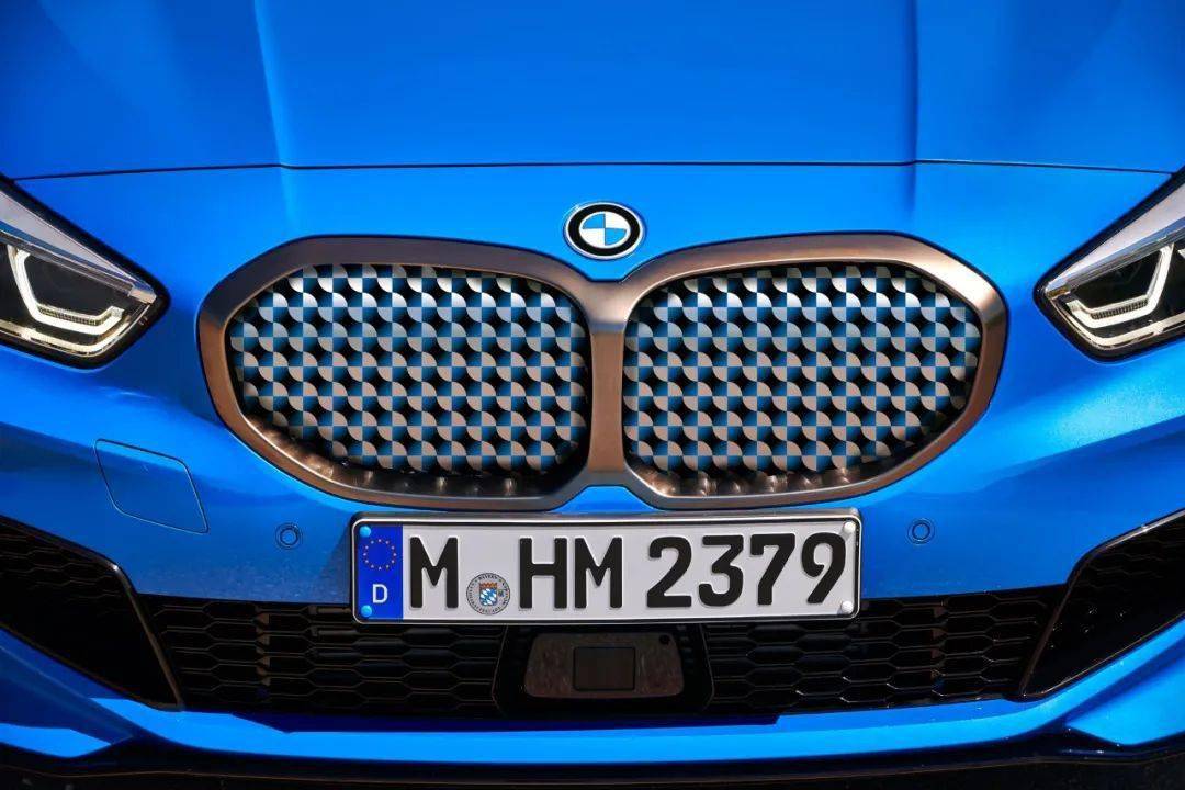 寶馬新LOGO：民間版VS官方版