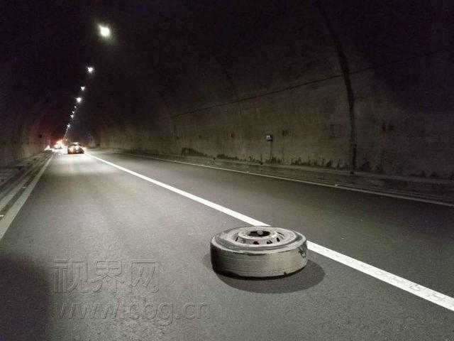 常見的幾種&ldquo;盜車標記&rdquo;，發(fā)現(xiàn)請馬上把車開走，打電話報警！