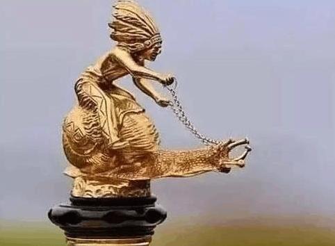 已經消失了的五個車標，你見過幾個？