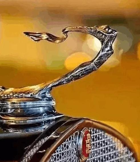 已經消失了的五個車標，你見過幾個？