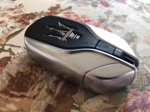 各種豪車的車鑰匙造型，較喜歡的就是瑪莎拉蒂，真好看！