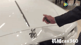 勞斯萊斯車標一碰自動收回，怎么做到的？