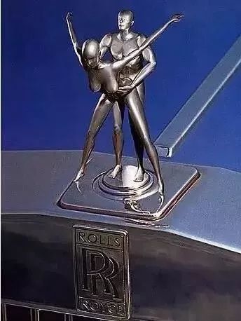 這些立體車標，見過3個以上你就是絕對的壕！