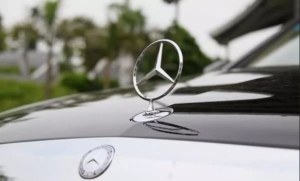 這些立體車標，見過3個以上你就是絕對的壕！