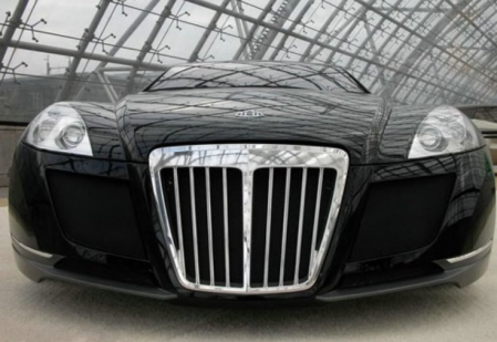 天價車標(biāo)如此金貴，別有含義