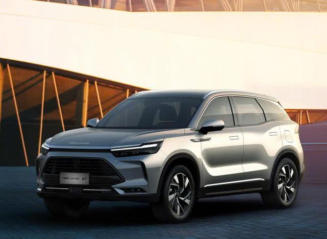 北京汽車終于&ldquo;換車標&rdquo;了！看到車標后，網友：早干嘛去了？