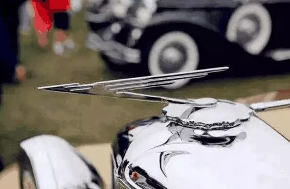 勞斯萊斯算什么！這幾個(gè)車標(biāo)完爆它！顛覆你想象！