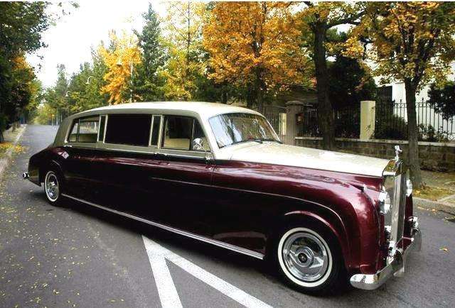 這家車企&ldquo;玩壞&rdquo;勞斯萊斯，20萬就能買到，連車標都一樣